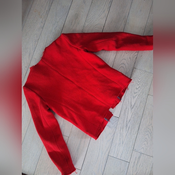 The GAP red jacket - Picture 2 of 2